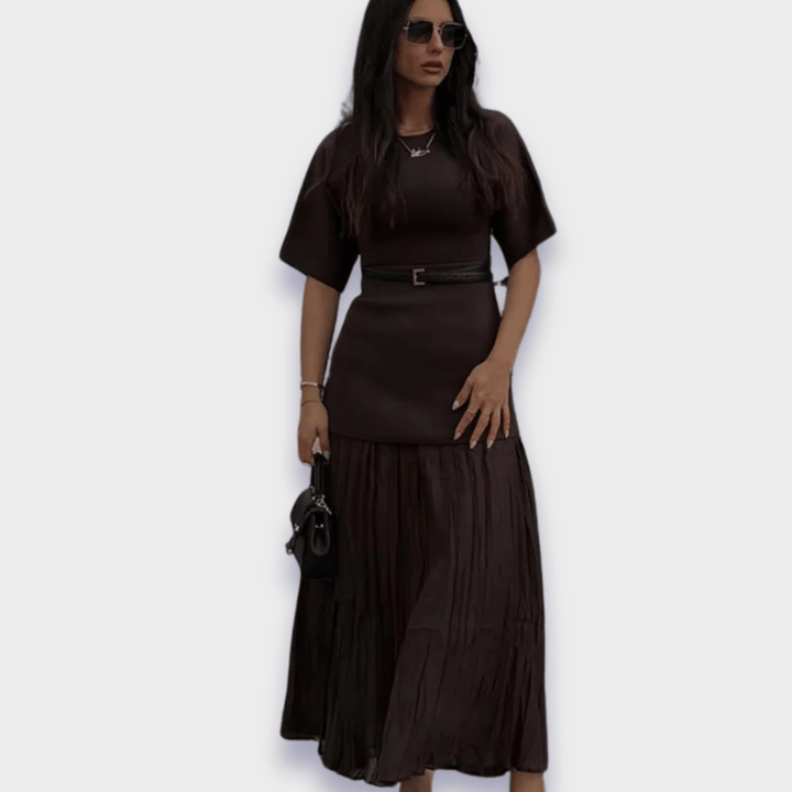 Zelinda | Robe élégante en tissu premium