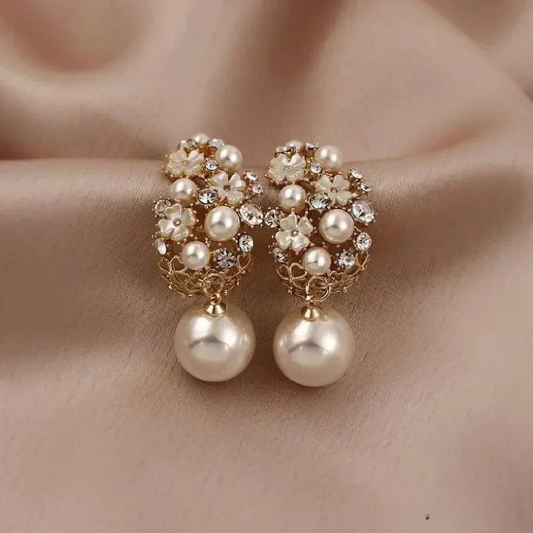 Boucles d'oreilles Élégantes en Fleurs avec Perle