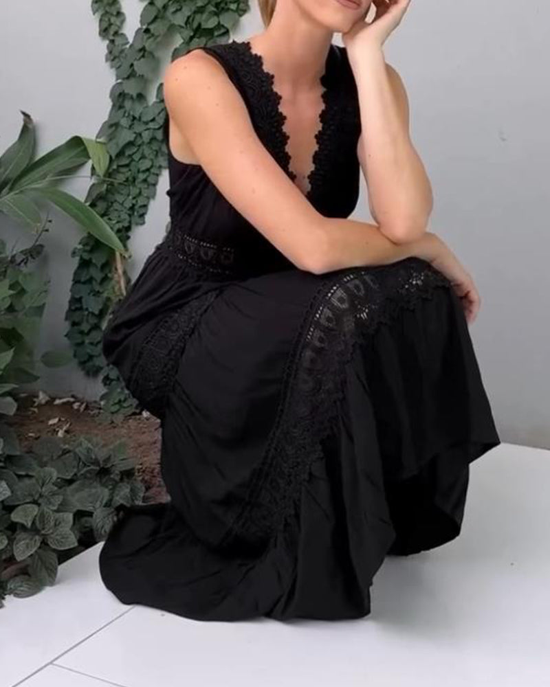 Esme™ | Robe Élégante en Dentelle avec Décolleté en V