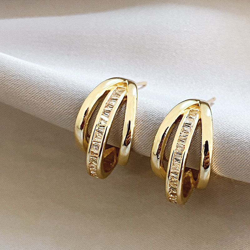 Boucles d'oreilles créoles triples en or