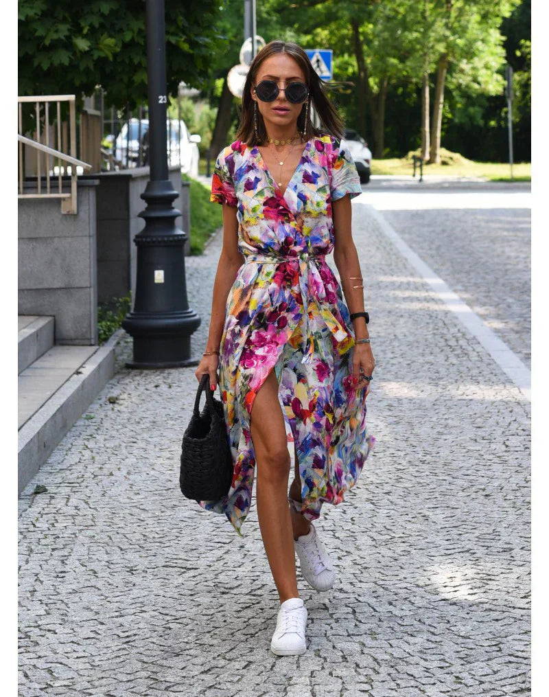 Jade™ | Robe élégante à col en V