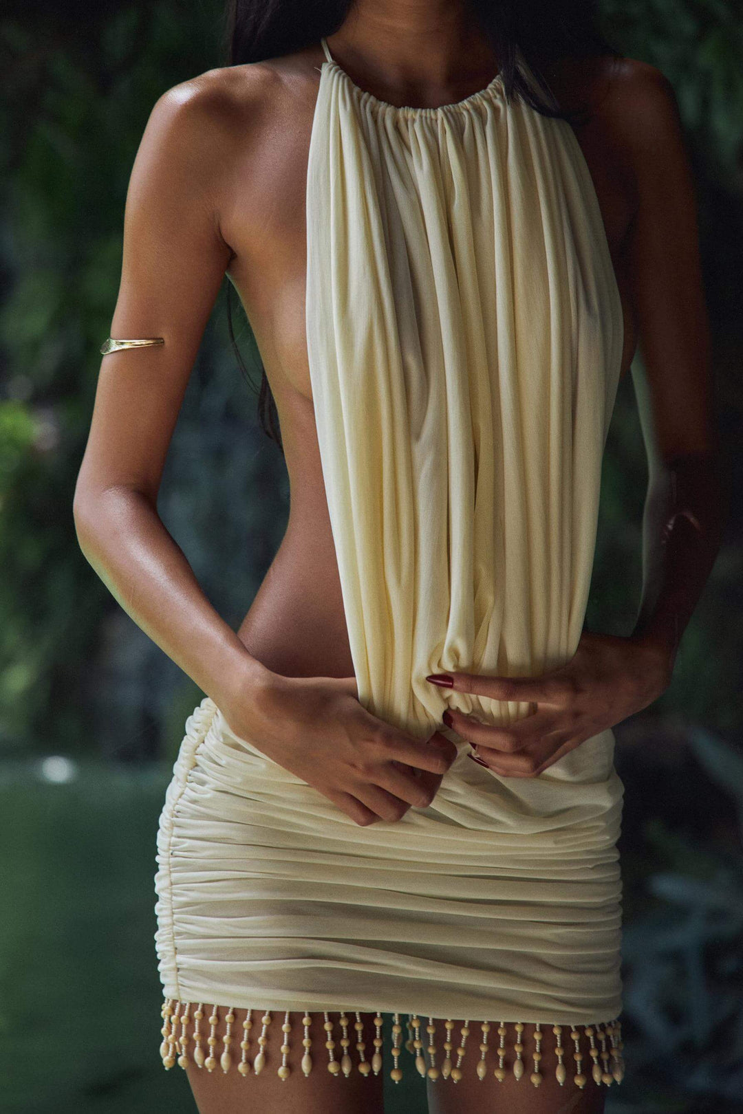 Naïa™ | Robe Drapée Élégante avec Détails en Perles