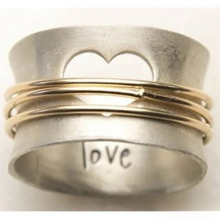 Bague d'amour vintage précieuse