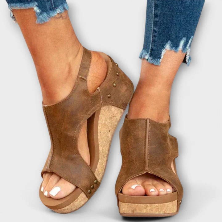 Lina - Chaussures orthopédiques à talon compensé