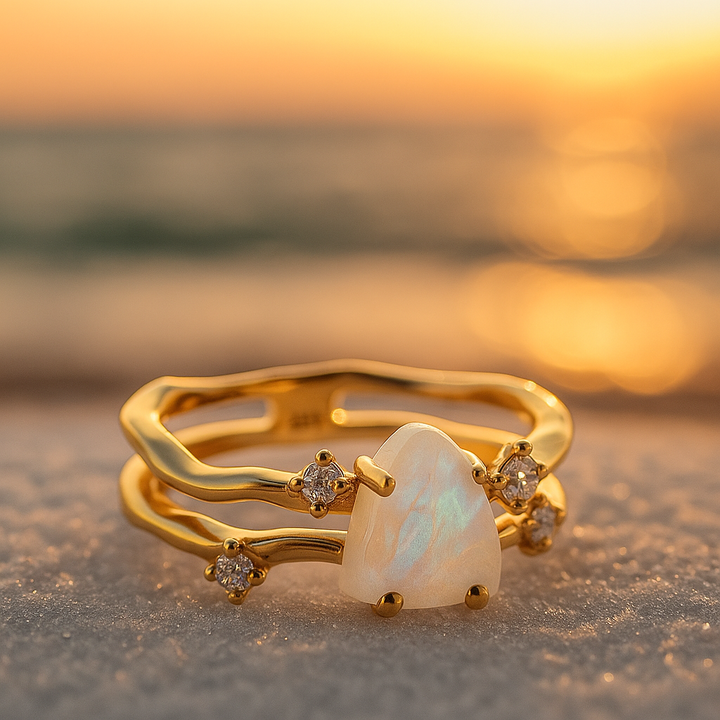Alba di Mare | Bague dorée avec pierre de lune et argent 925