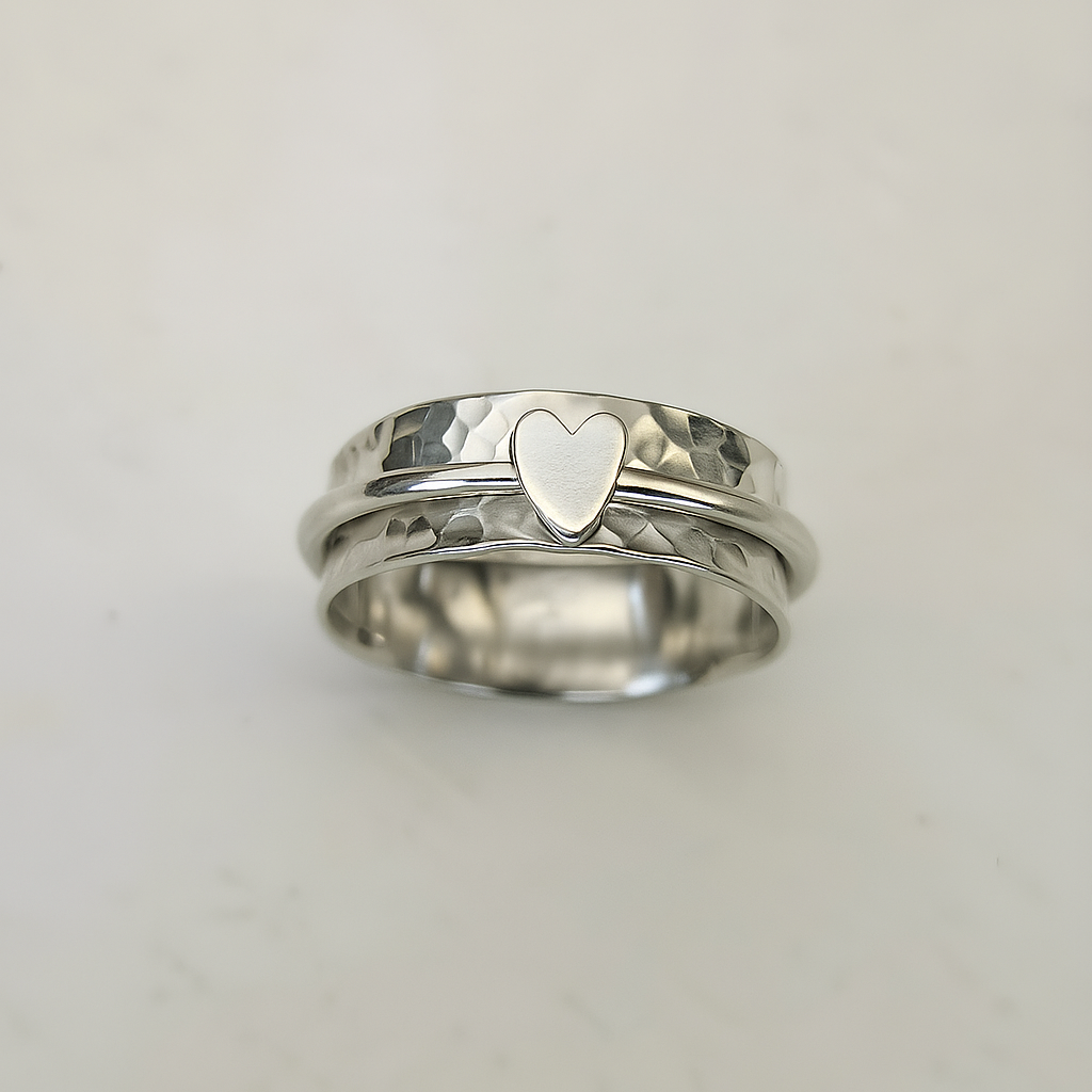 Amora™ | Bague Cœur Élégante avec Design Délicat