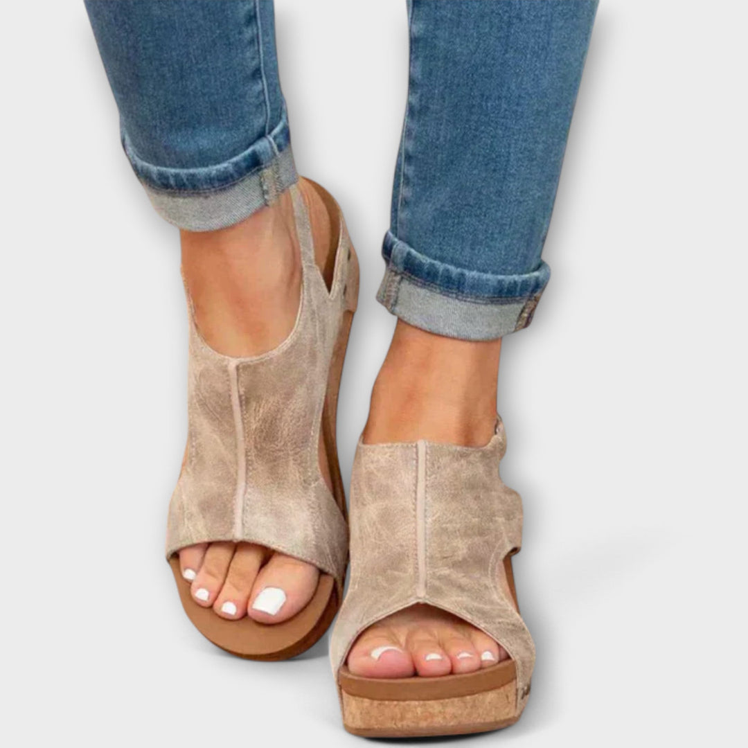 Lina - Chaussures orthopédiques à talon compensé