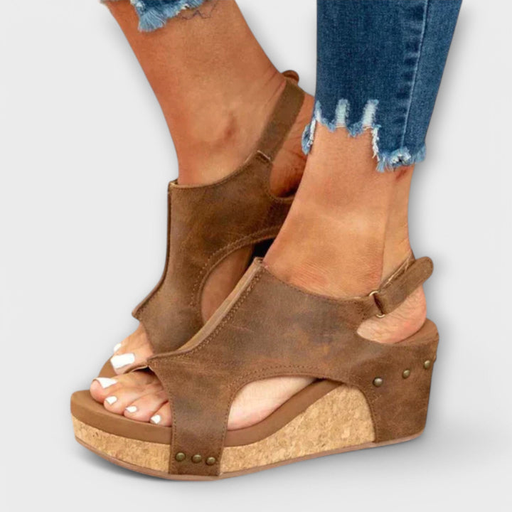 Lina - Chaussures orthopédiques à talon compensé
