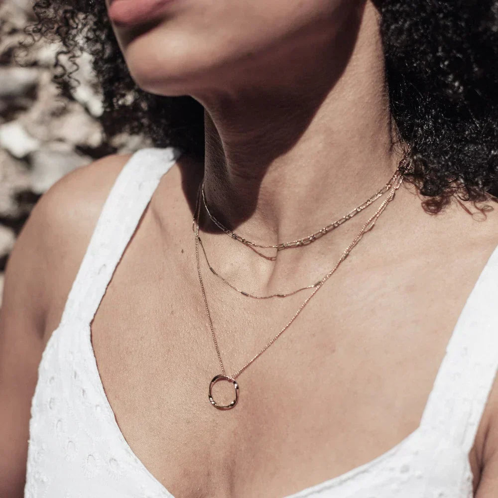 Collier à trois rangs en cercle ouvert
