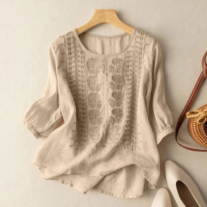 Tyla™ | Blouse Relaxed Brodée Élégante