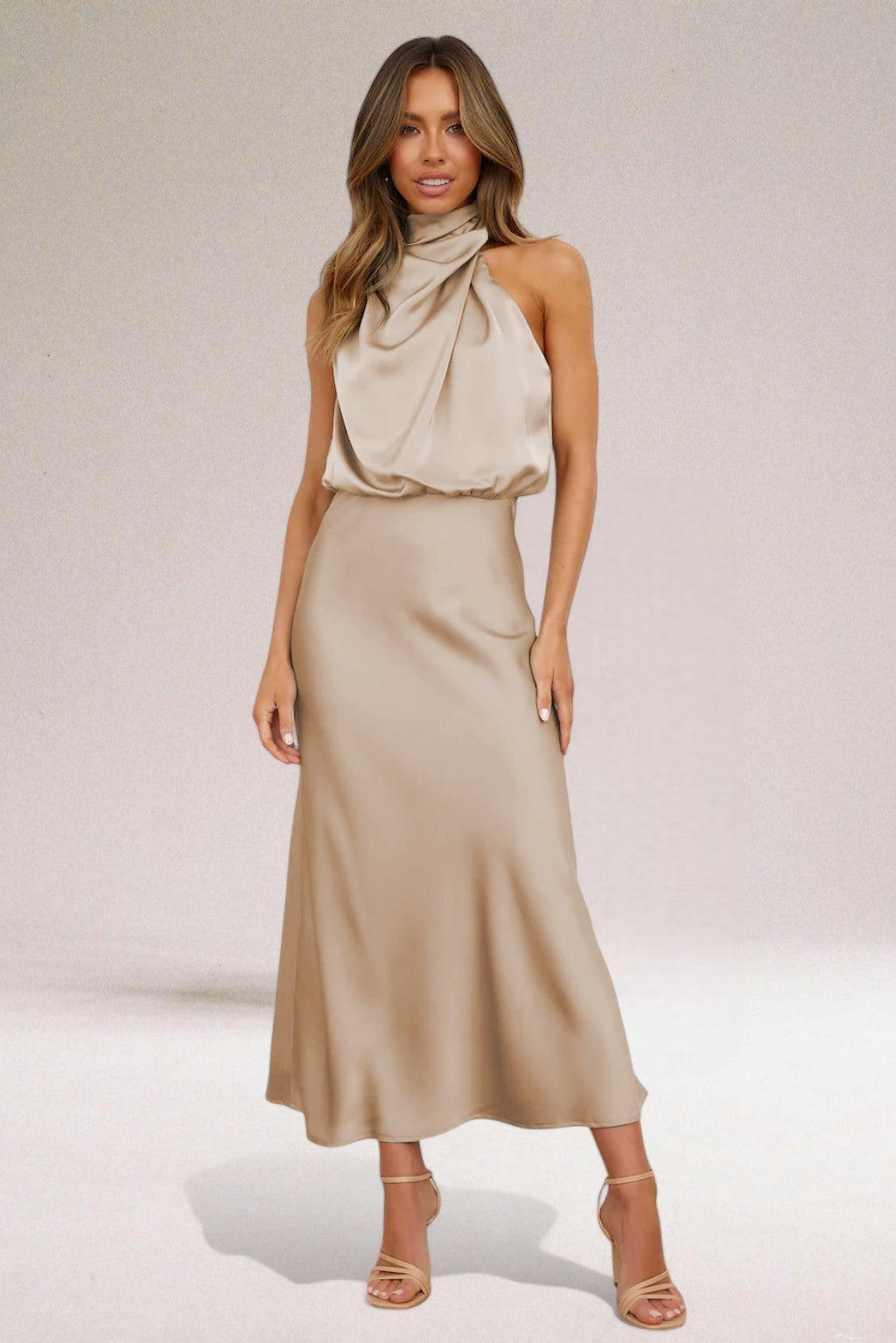 Selya™ | Robe Glamour avec Décolleté Halter et Tombé Fluide