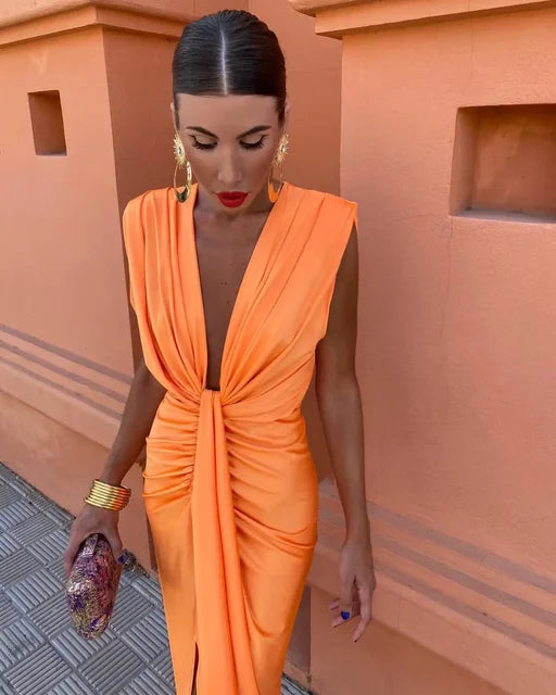 Isabelle - Robe de soirée à décolleté plongeant