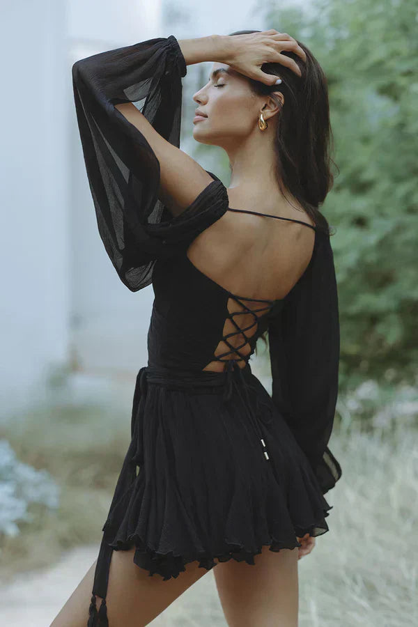 Layla | Robe mini ludique avec des manches ballon