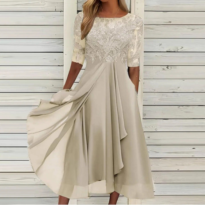 Brivona™ | Robe Élégante en Dentelle