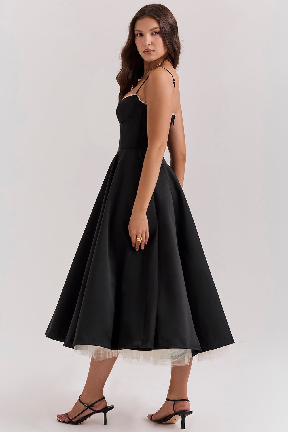 Celia™ | Elégante robe midi avec poches cachées