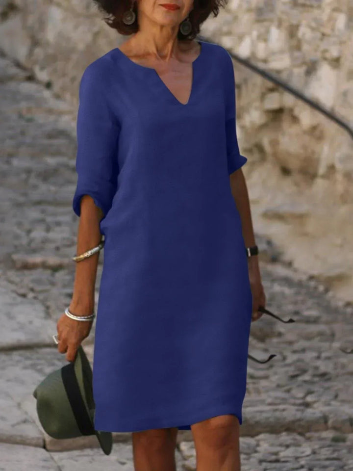 Noemi™ | Robe à décolleté en V