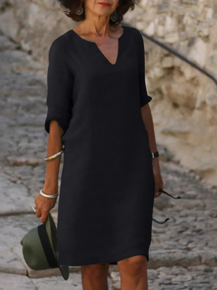 Noemi™ | Robe à décolleté en V