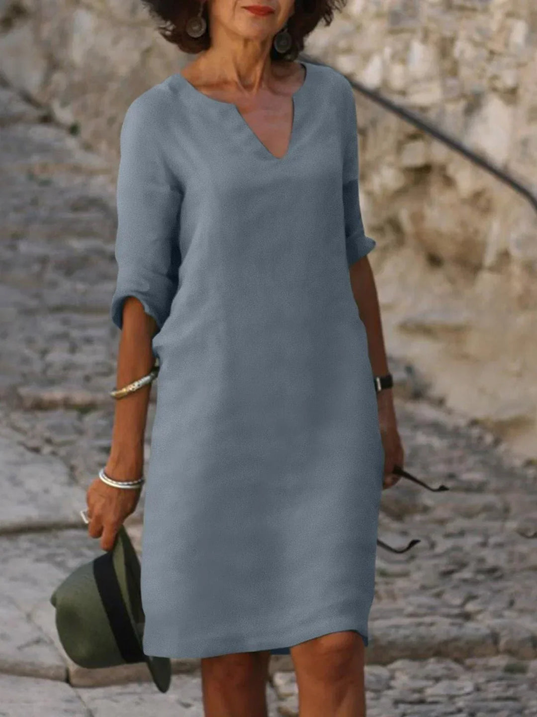 Noemi™ | Robe à décolleté en V