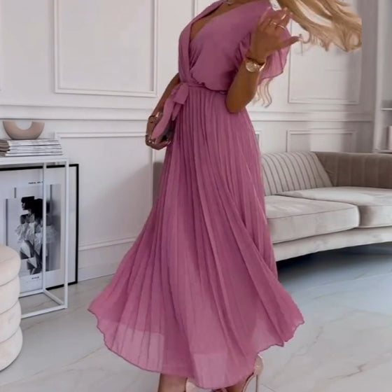 Amélie™ | Robe Plissée Fluide à Col V Élégante et Polyvalente